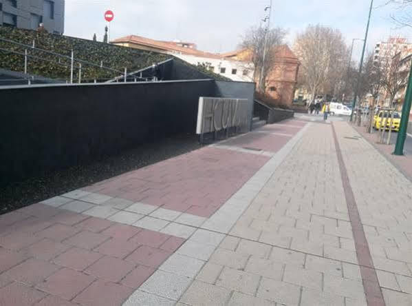 Hostal Ramon Y Cajal Valladolid Bagian luar foto